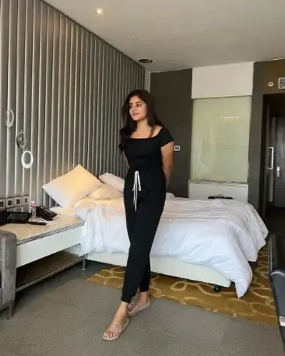 Call Girls Mandvi Cash On Delivery